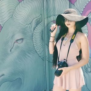 Meet your Posher, Danielle